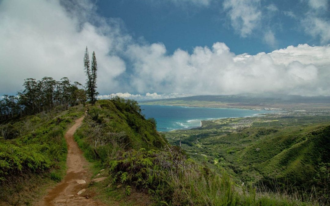 Hiking the Waihee Ridge Trail on Maui, HI