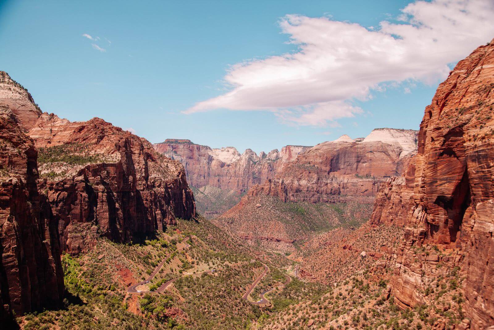 Overlook Trail in Zion National Park-2 Canyon overlook Trail in Zion National Park