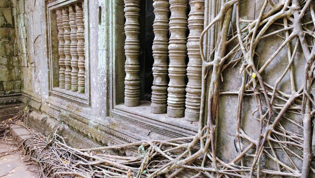 A day trip from Siem Reap to Beng MElea Temple