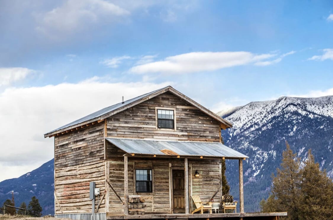 Historic Montana Cabin Airbnb
