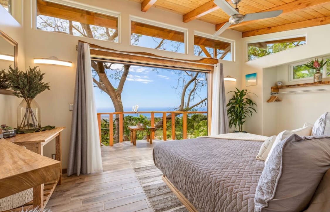 Luxury treehouse Airbnb Hawaii