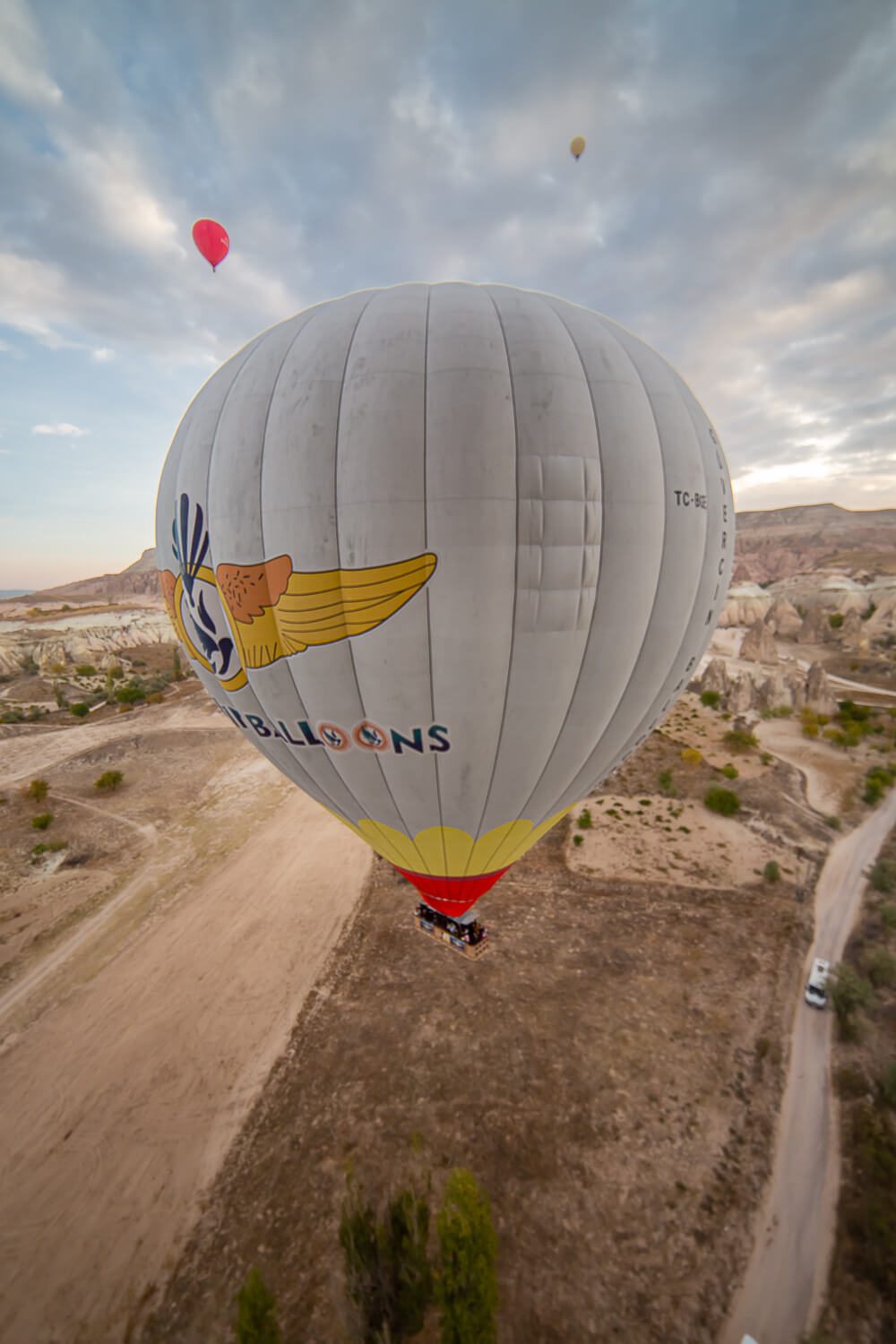 Riding a hot air balloon in Turkey<br>
