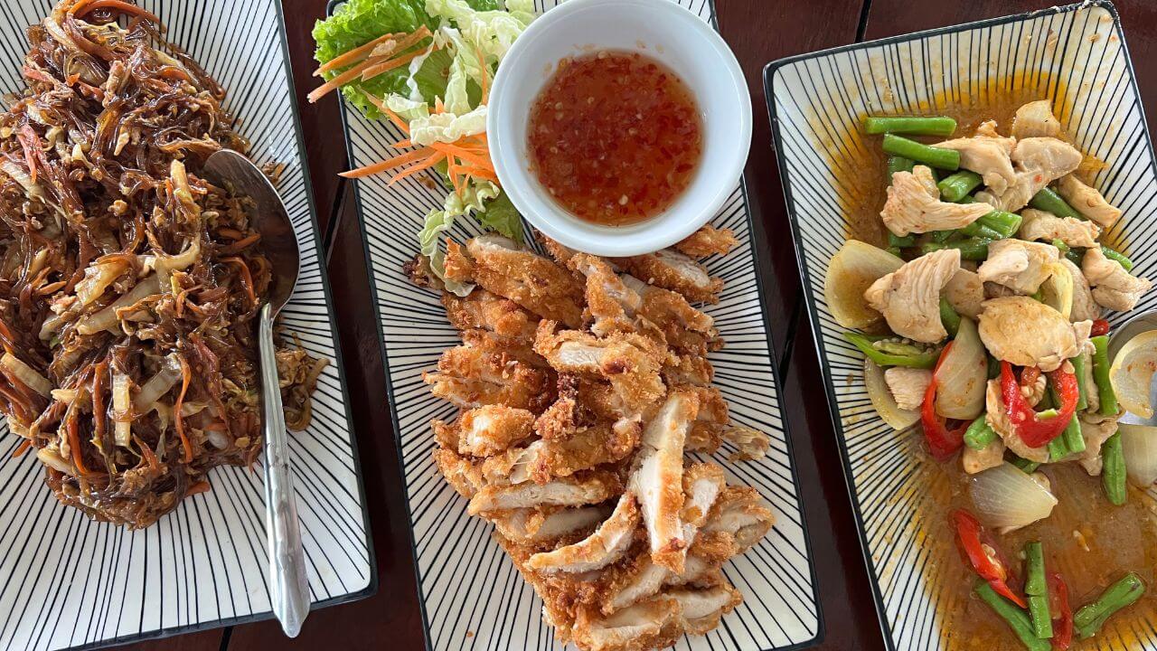 Traditional Thai Dishes Traditional Thai Dishes