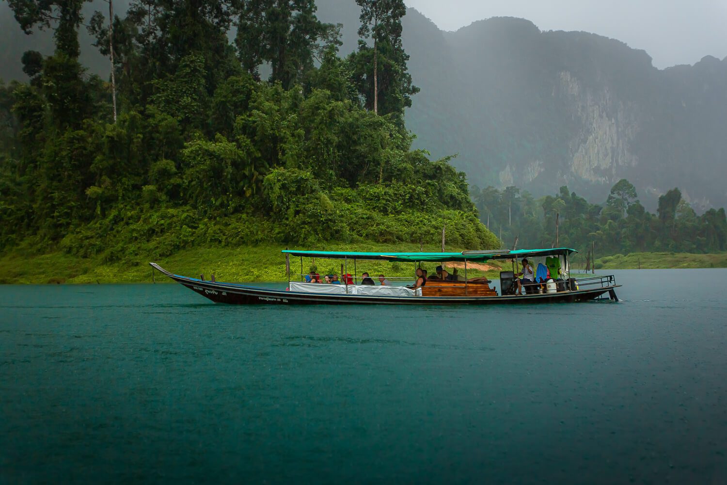 Longtail Boat in Khao Sok NP