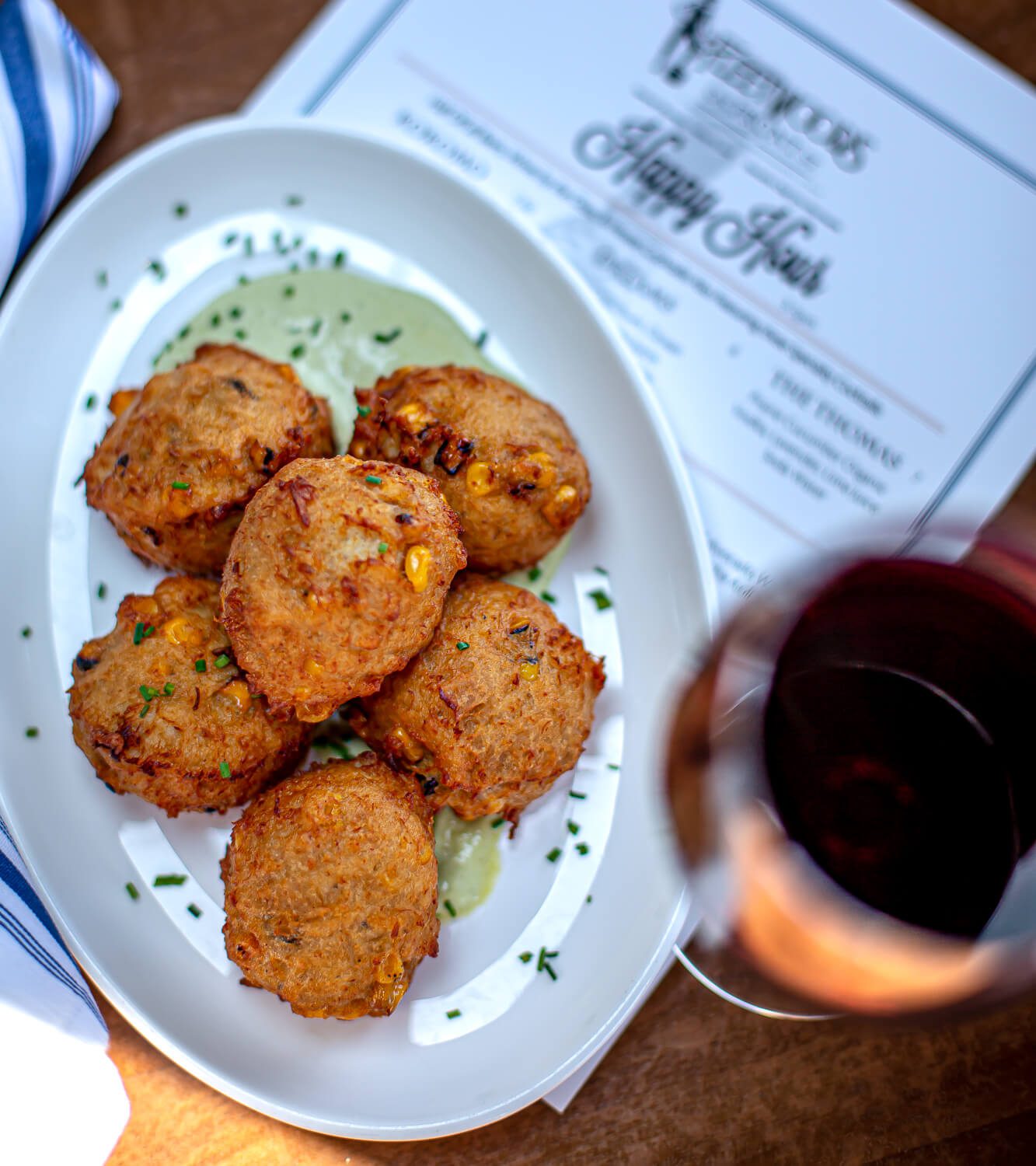 Happy Hour at Fleetwoods on Front Street in Lahaina Happy Hour at Fleetwoods on Front Street in Lahaina<br>